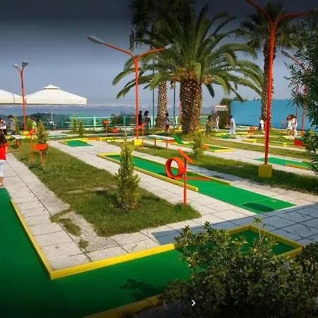 Appartamento Seafront Family & Free Parking, The Cruiseflat *